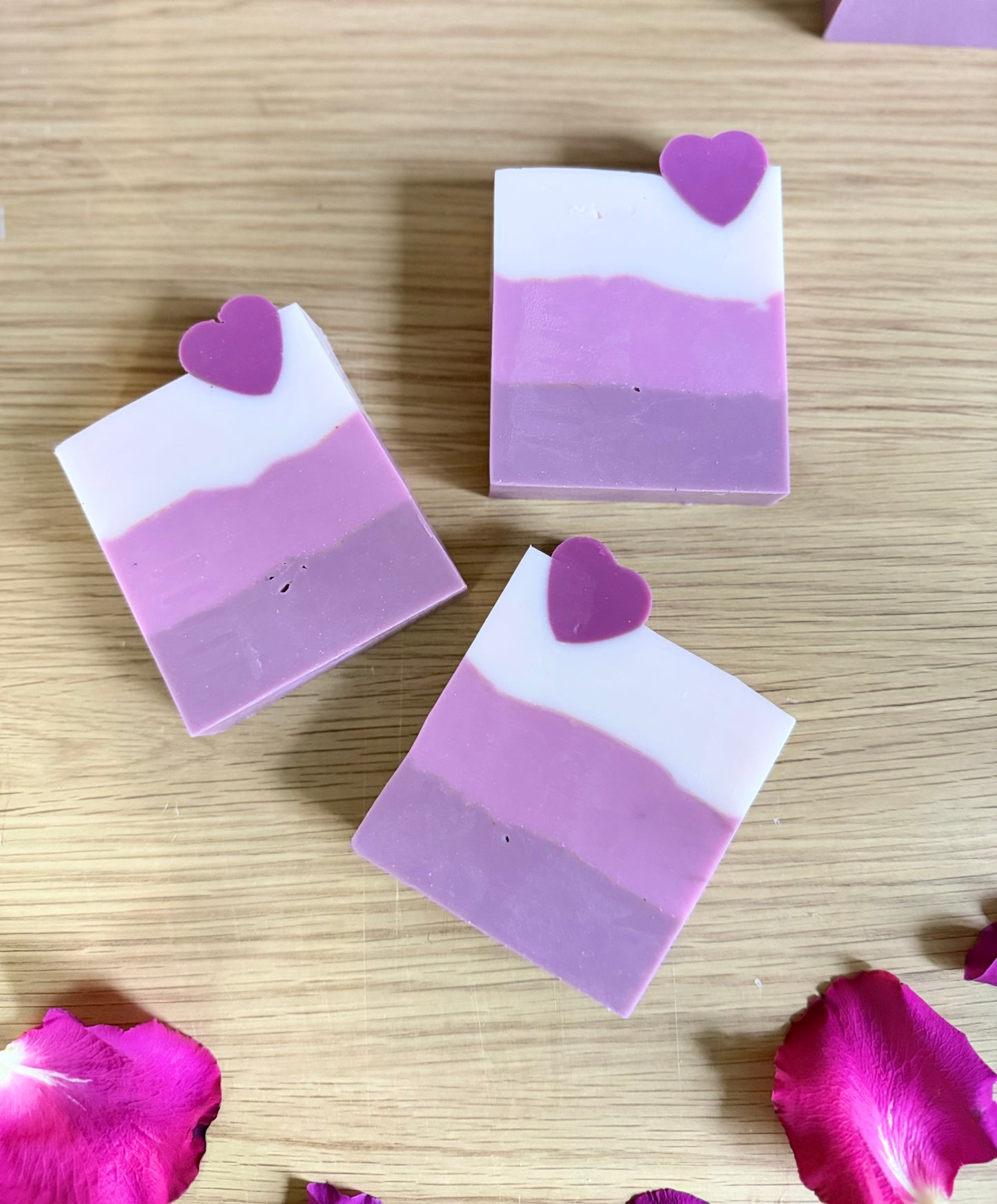 Amour Bloom | Normal to sensitive skin