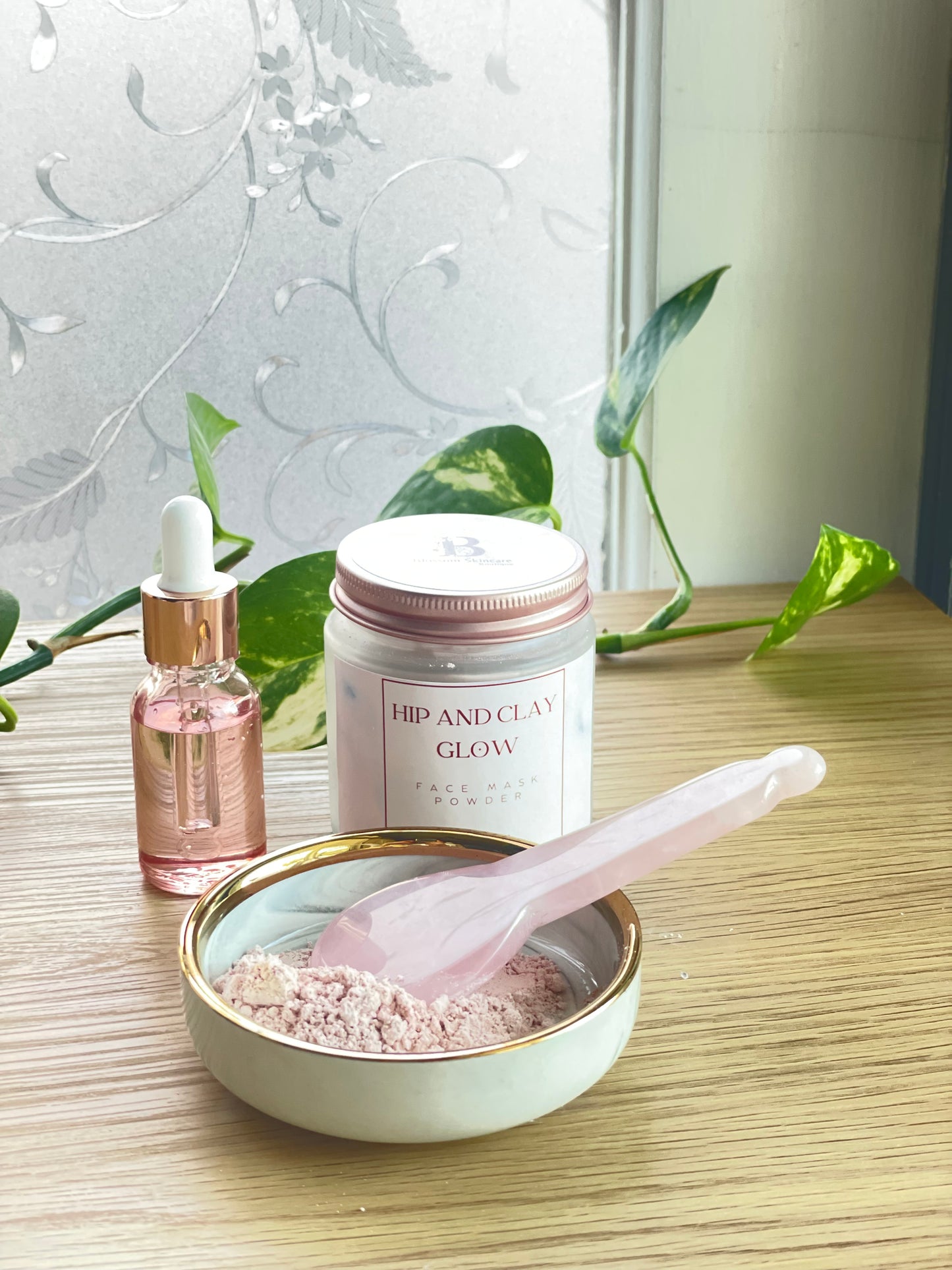 Hip and Clay Glow Mask | Renewal Mask