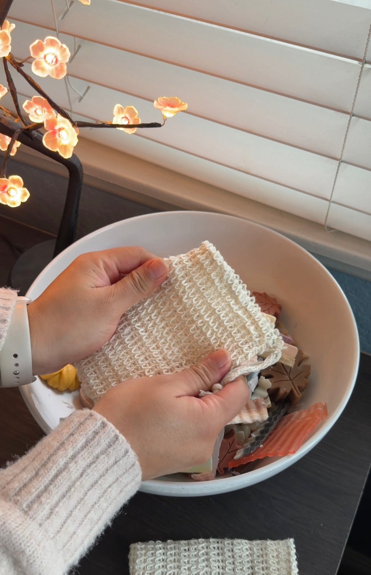 Soap saver bag