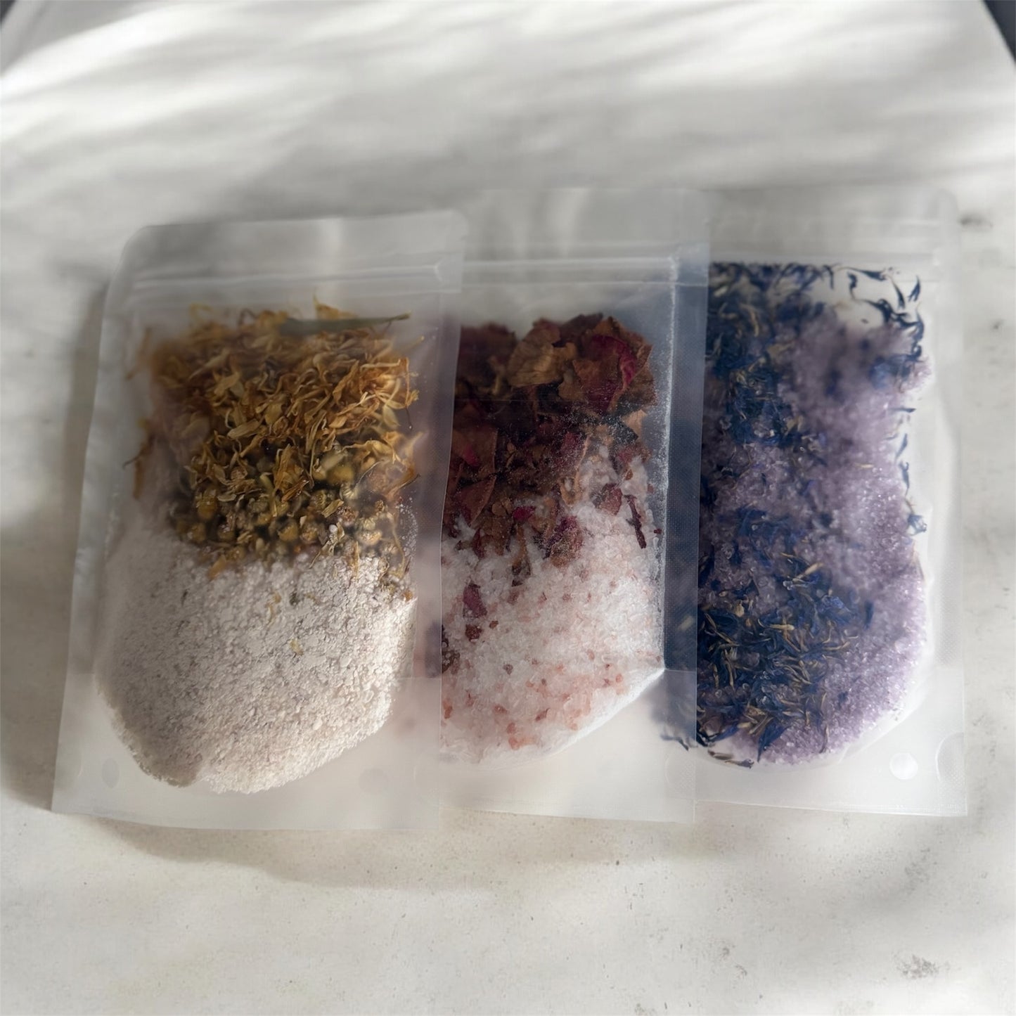 Snowy Blue soak